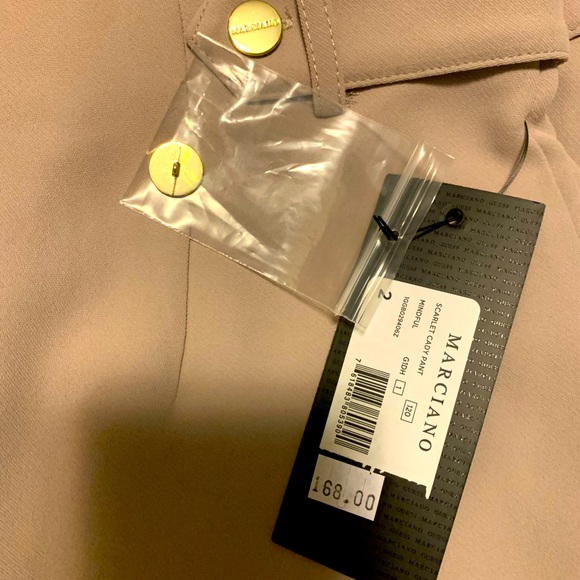 ⭐️ Marciano Scarlet Cadi Pant NWT ⭐️ - Picture 2 of 5